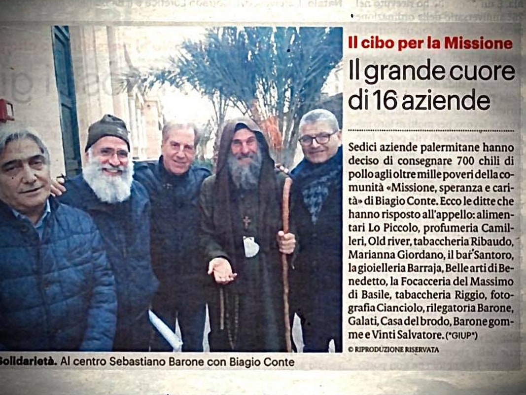 Ritaglio di quotidiano intitolato “Il cibo per la Missione — Il grande cuore di 16 aziende”